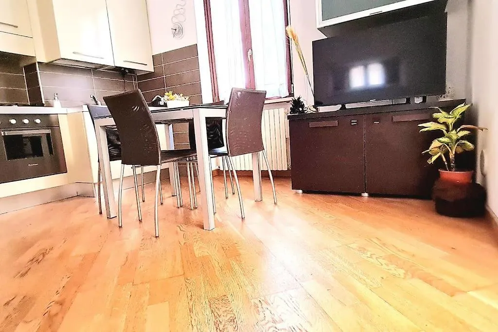 Luxury Verona Apartment City Centre
